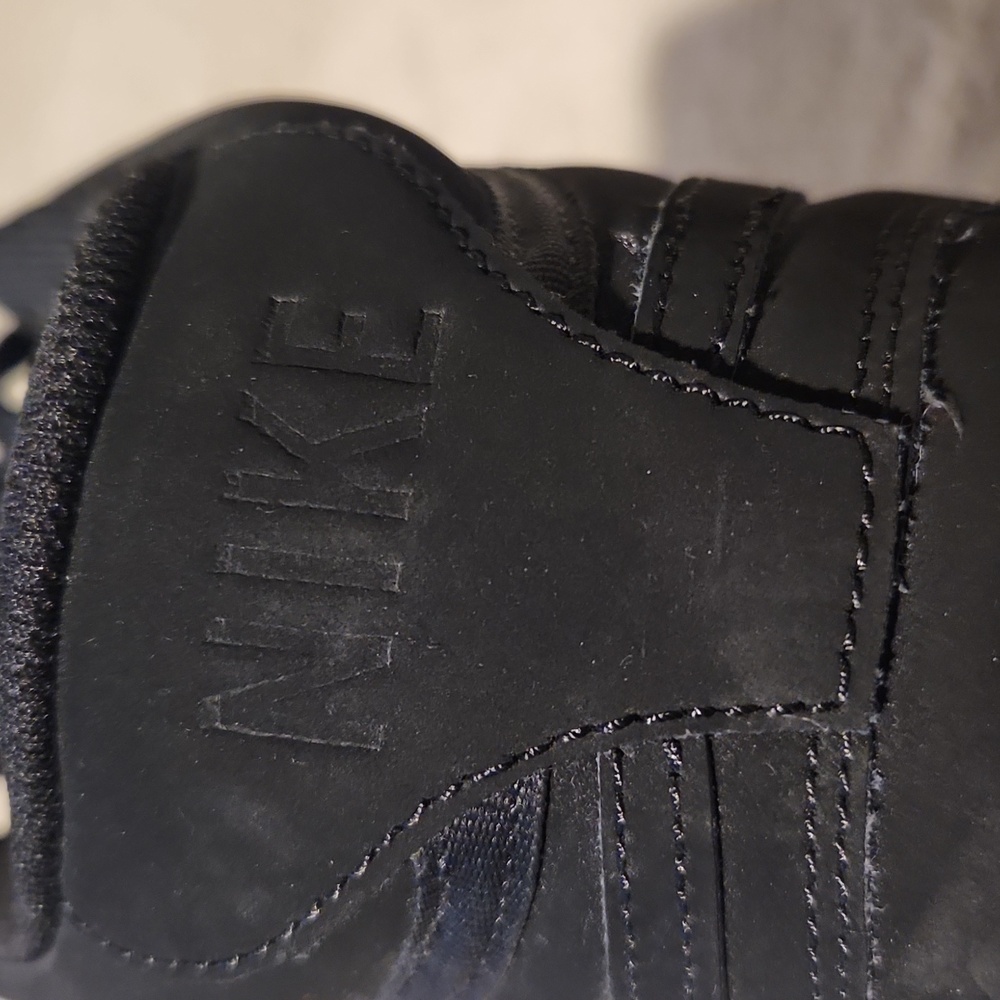NIKE AIR FORCE 1  Men's All-Black High-Top Size 9 - Picture 9 of 9